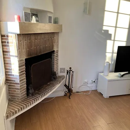 Апартаменты Deux-pieces Avec Piscine Et Vue A